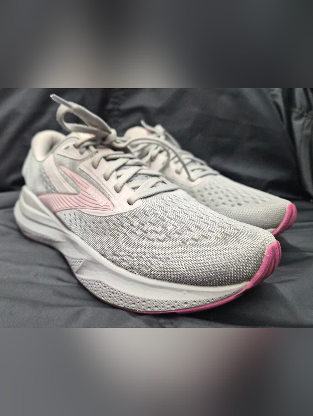 Women's Brooks Adrenaline GTS 24 "Alloy/ White/ Zephyr" (1204261B019) Sz. 8.5